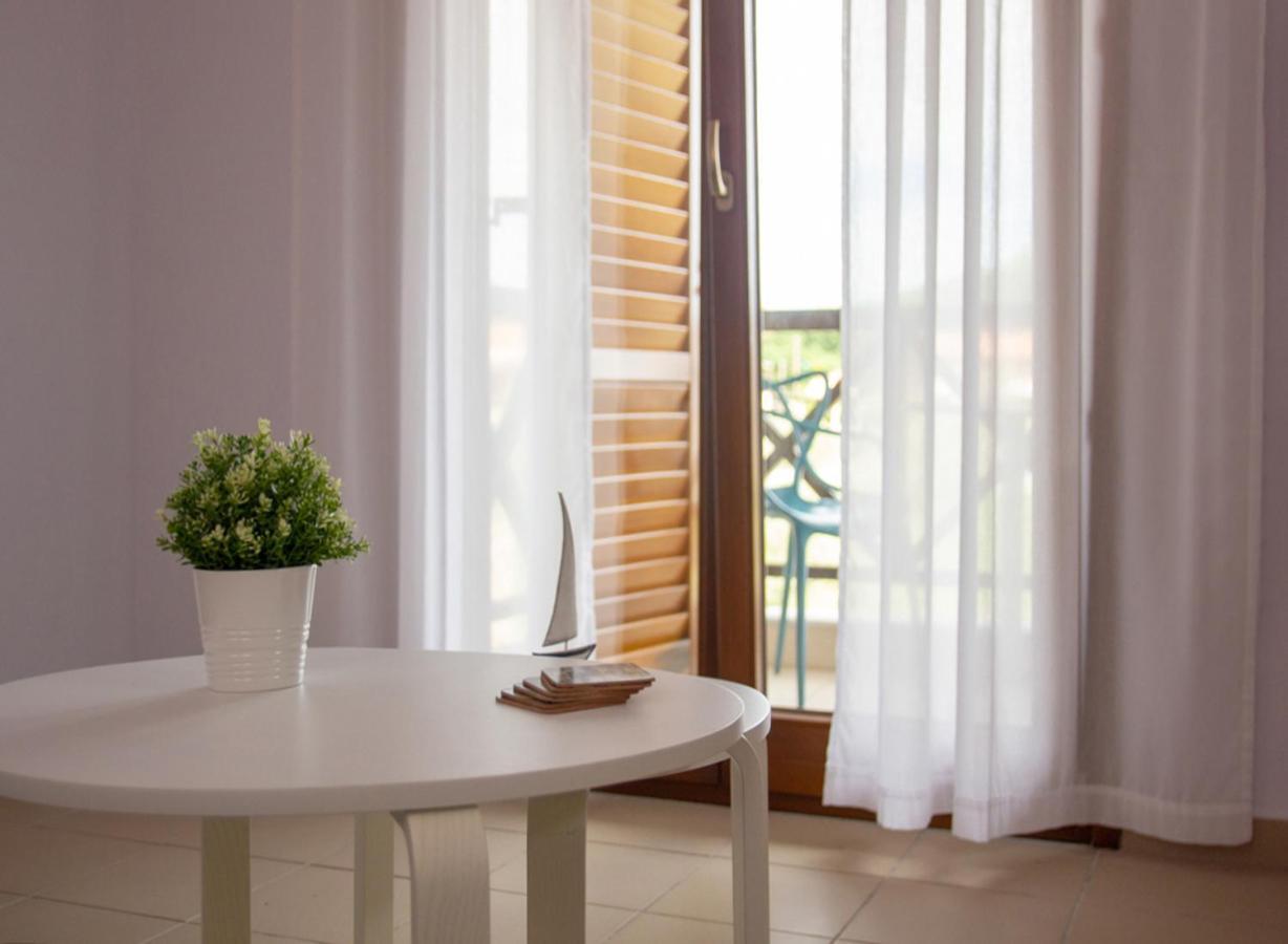Beachfront Stylish Maisonette In Ierissós Luaran gambar